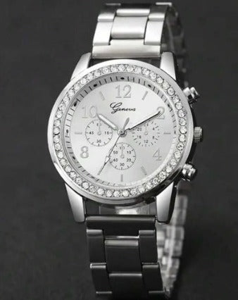 4 Pieces Lady's Silver Stainless Steel Strap Classic Quartz Watch Jewelry Set